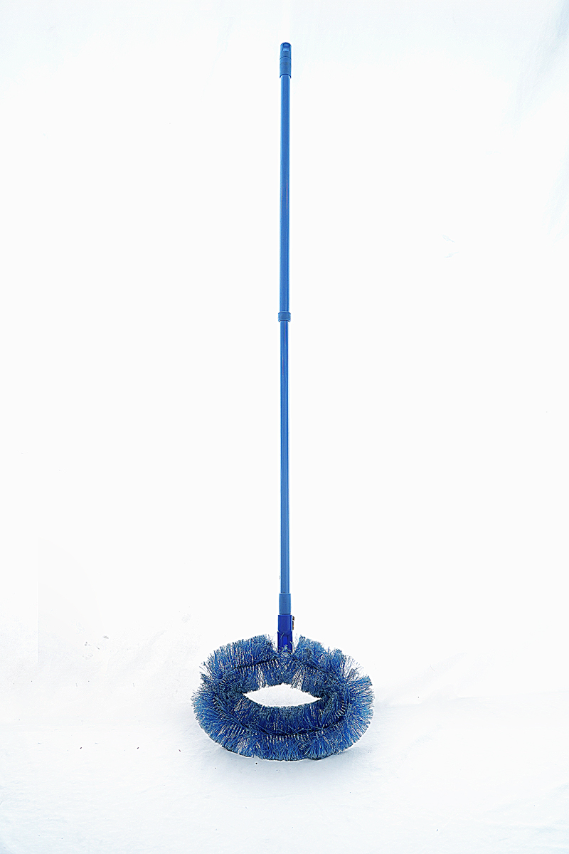 Ceiling brush